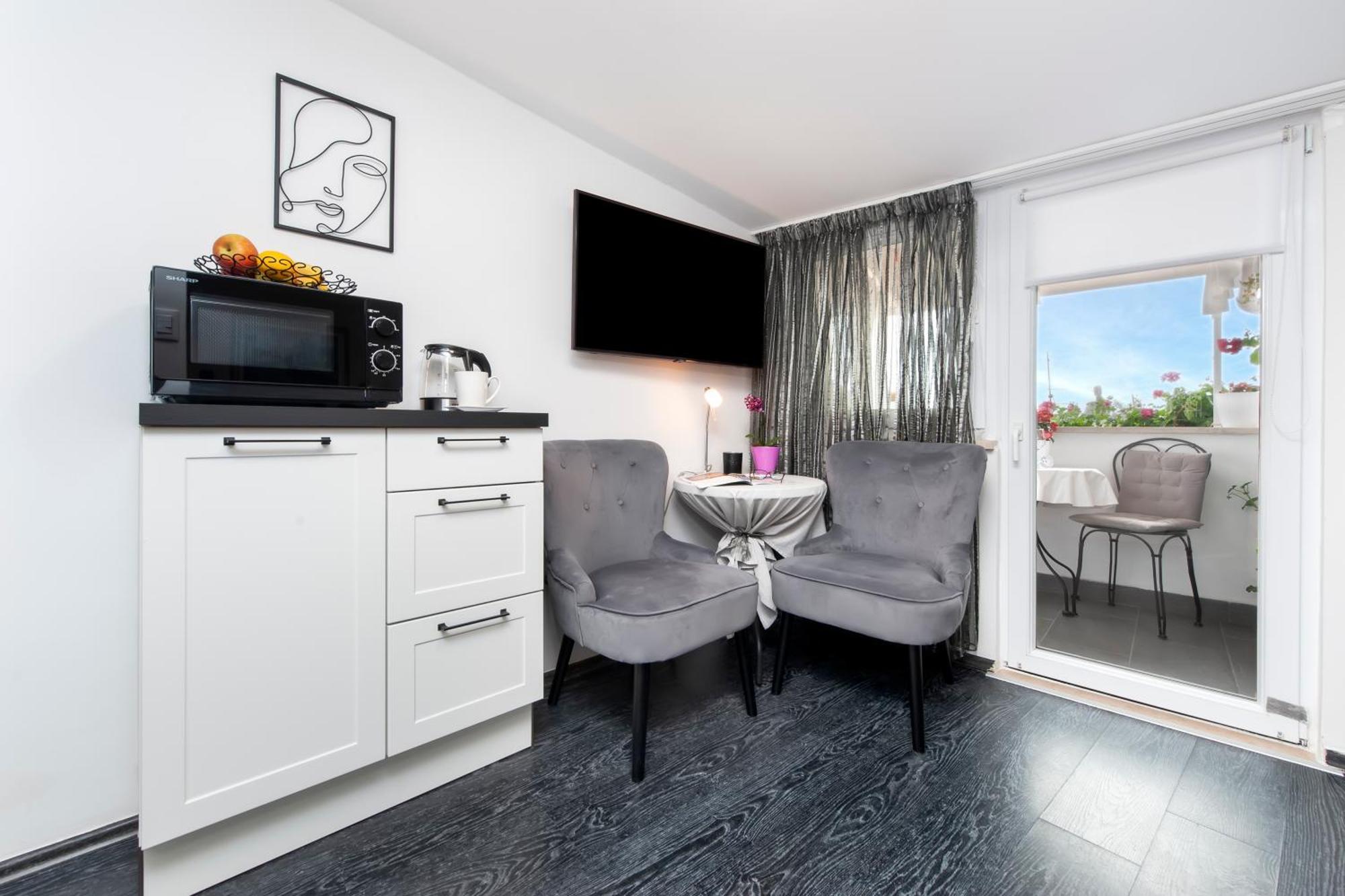 Studio Apartment Sunce Rovinj Exterior foto