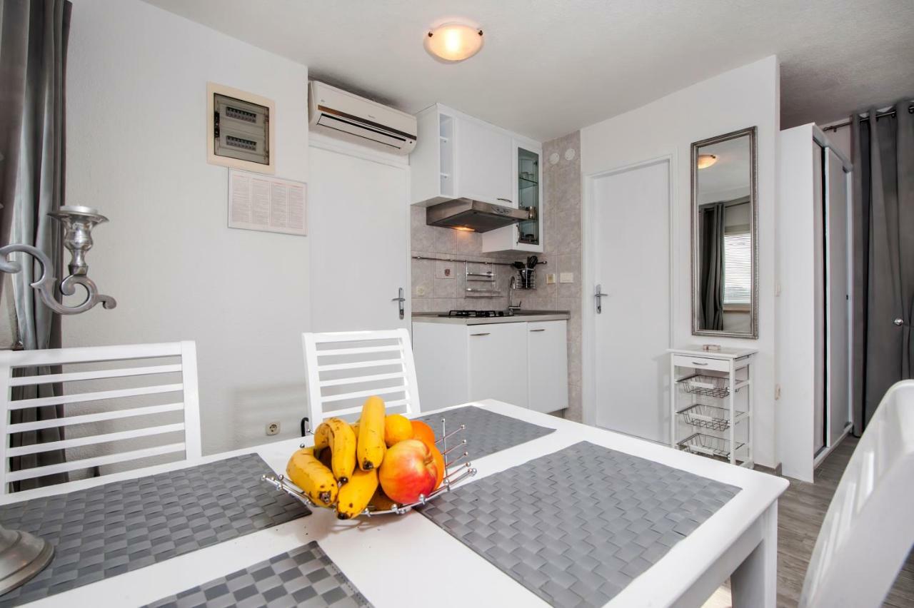 Studio Apartment Sunce Rovinj Exterior foto