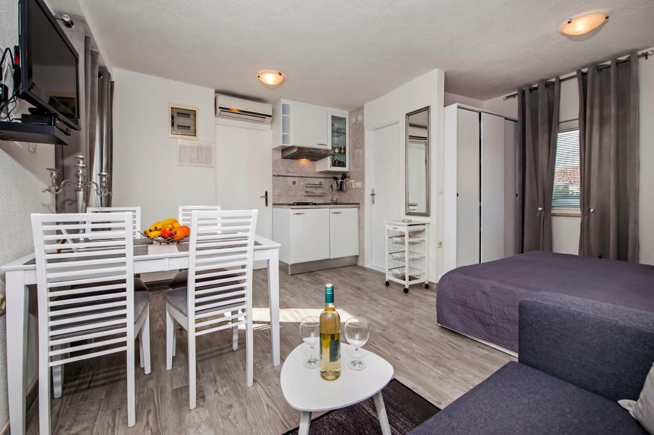 Studio Apartment Sunce Rovinj Exterior foto